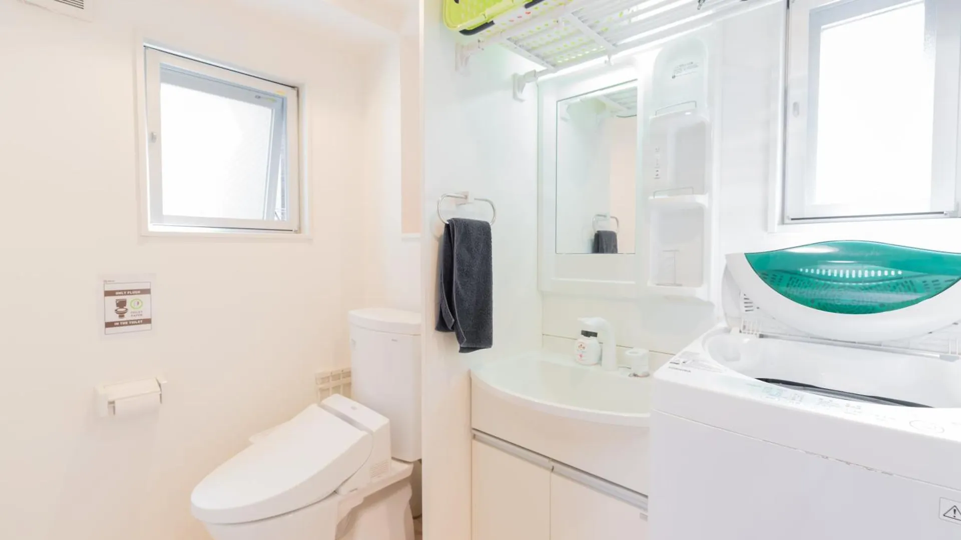 The Emilio 102 Shinjuku House Apartment Tokyo