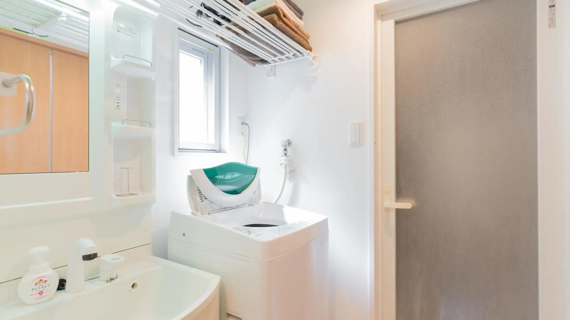 The Emilio 102 Shinjuku House Apartment Tokyo